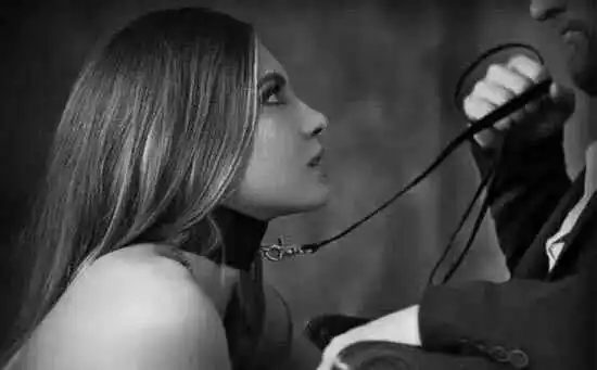 西檬之家Dom的权力动态与心理探索 一